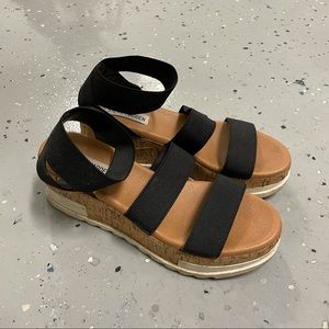 Steve Madden bandi black platform sandal size 6.5